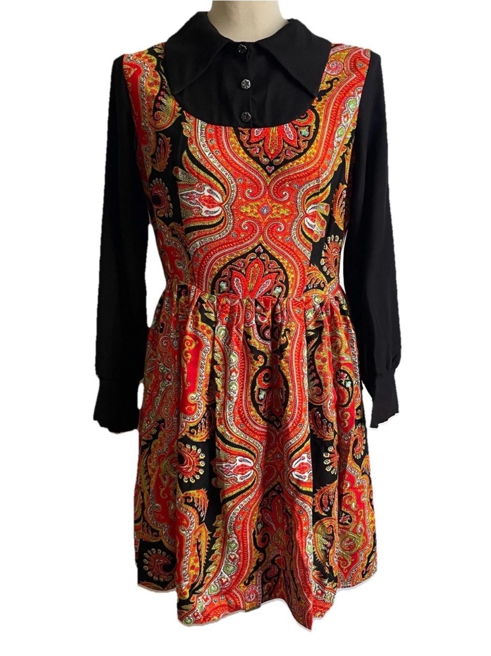 Vintage 70s Psychedelic Paisley Mini Dress Collar Black Orange Size Small